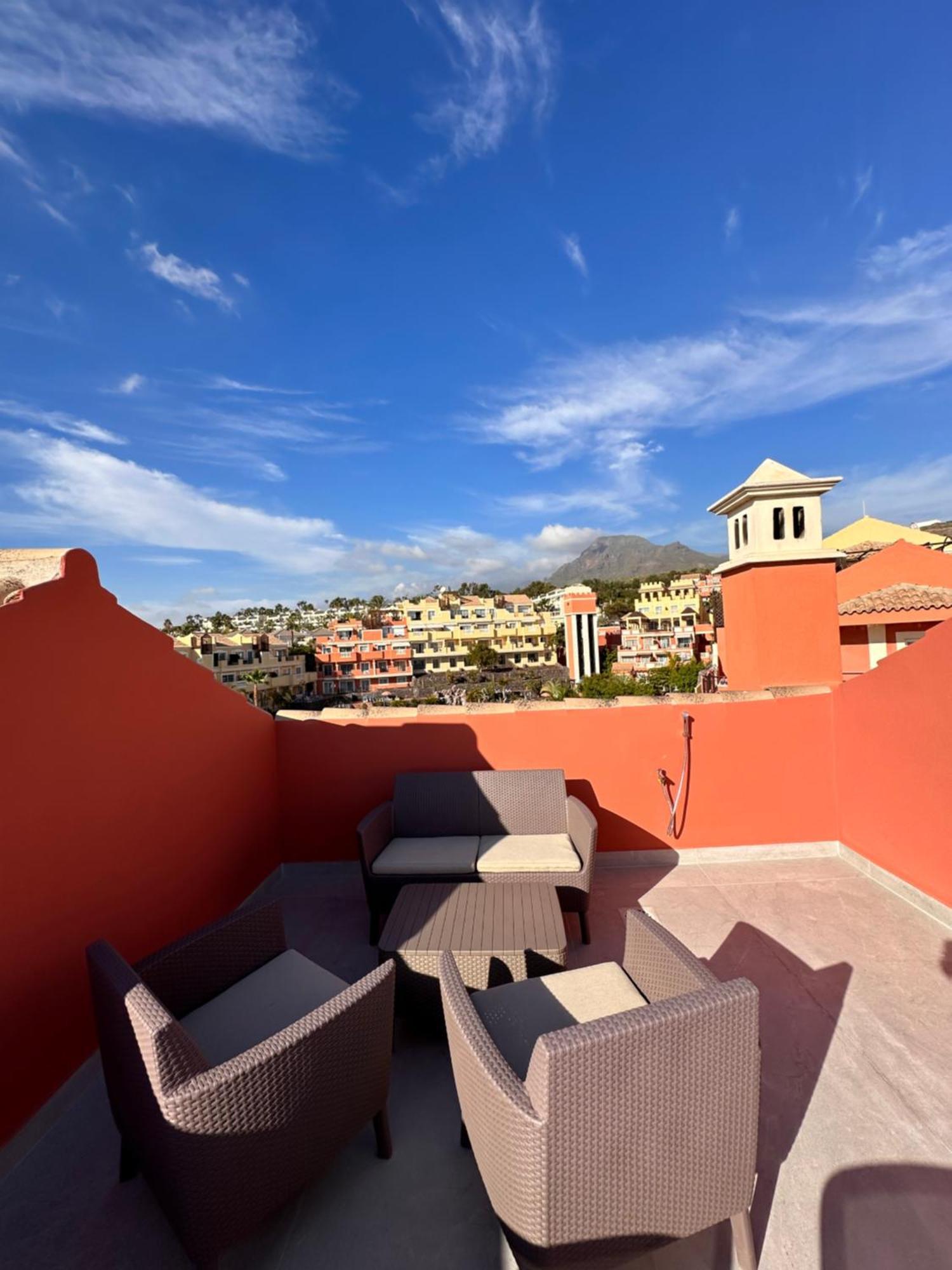 Sunset Apartment 3 & Heated Pool Los Cristianos  Exterior foto